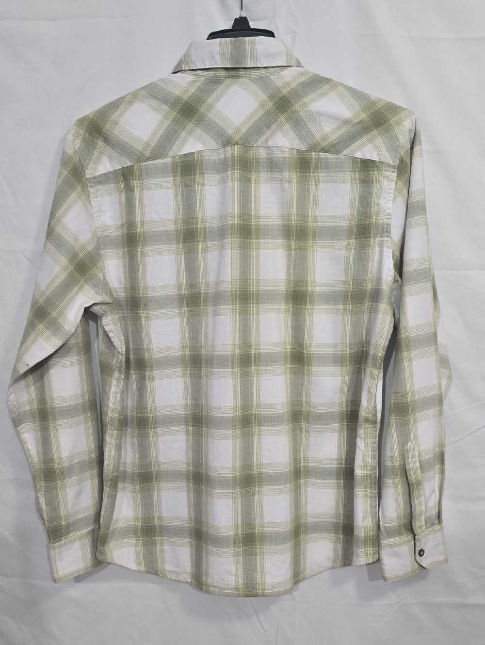 Wrangler Men's Lg Green White Plaid Button Down Shirt Chest Pockets Logo - Picture 7 of 10